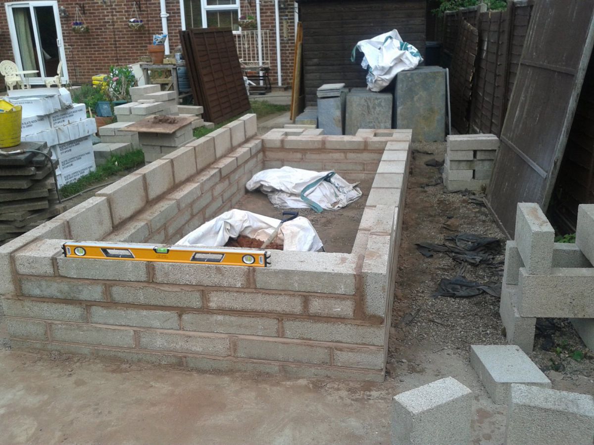 Blockwork progressing