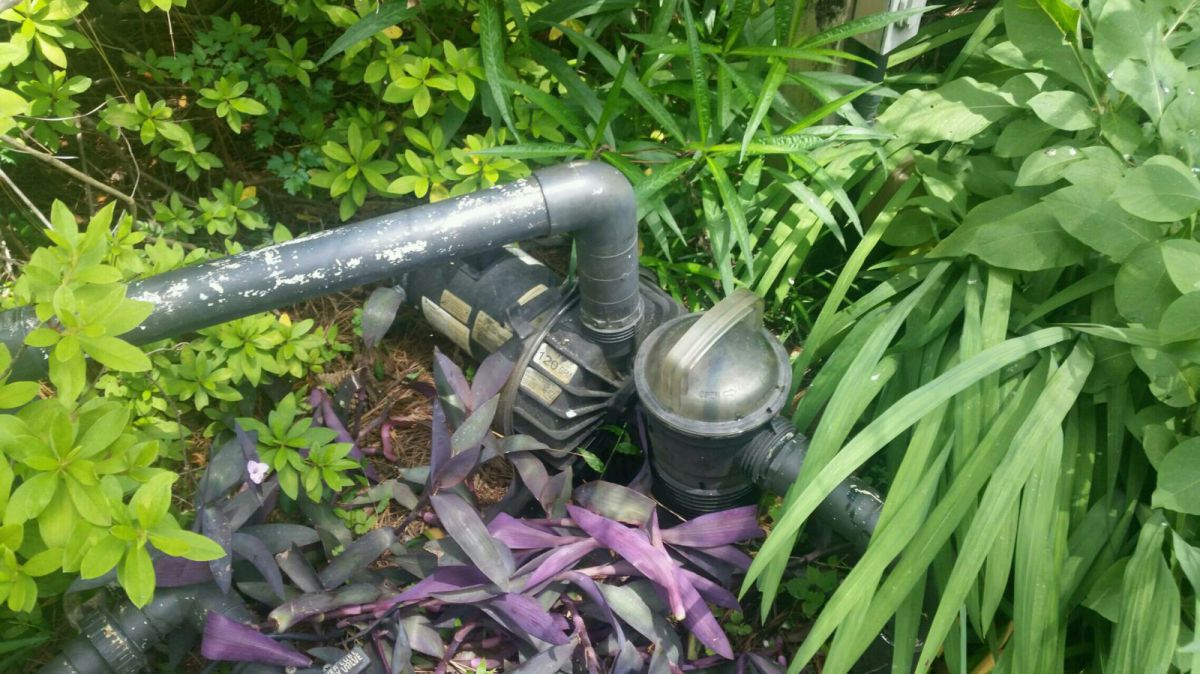 Waterfall external pump