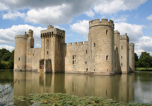 moat1.jpg