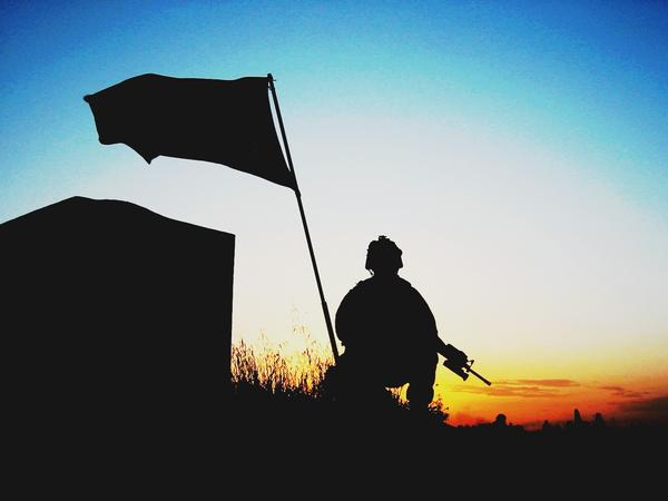 USMC_Iraqi_Sunset_by_vhenwood.jpg