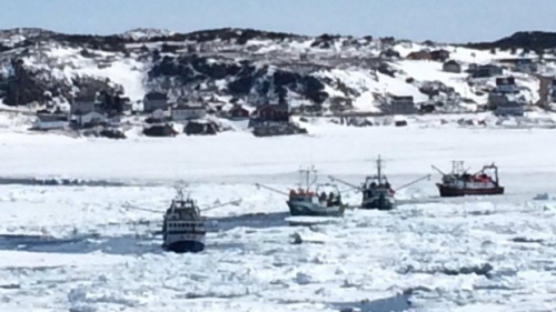 boats-in-ice-near-twillingate_cbc_19-april-2017.jpg